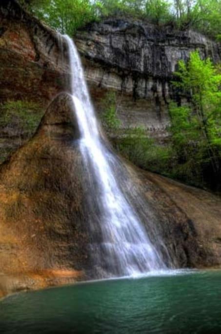 Le Gite Des Cascades Bassy Kültér fotó